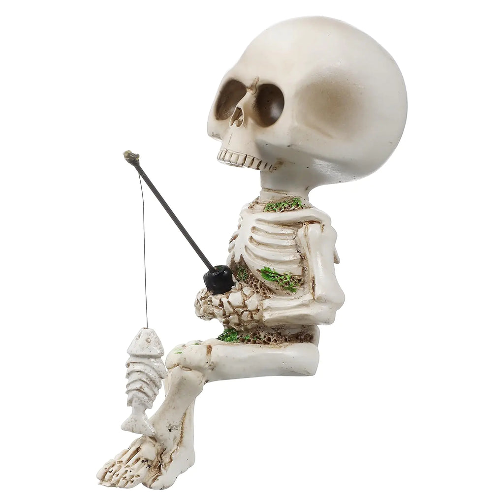 GANAZONO Skeleton Aquarium Decoration Skull Fish Reptile Tank Decor Fishing Skull Statue Resin Skeleton Figurines Sculptures Halloween Decoration - countrycottagebarn