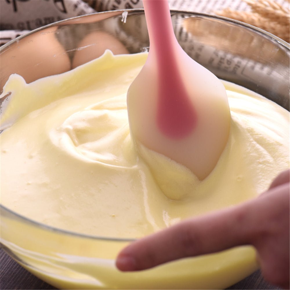 Translucent Silicone Scraper - countrycottagebarn